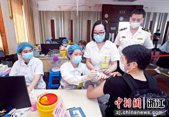 浙江舟山开通船员新冠病毒疫苗接种专用通道