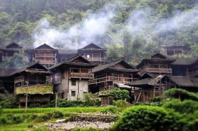 湖北宣恩县彭家寨旅游区对海内外彭姓宗亲游客免门票!