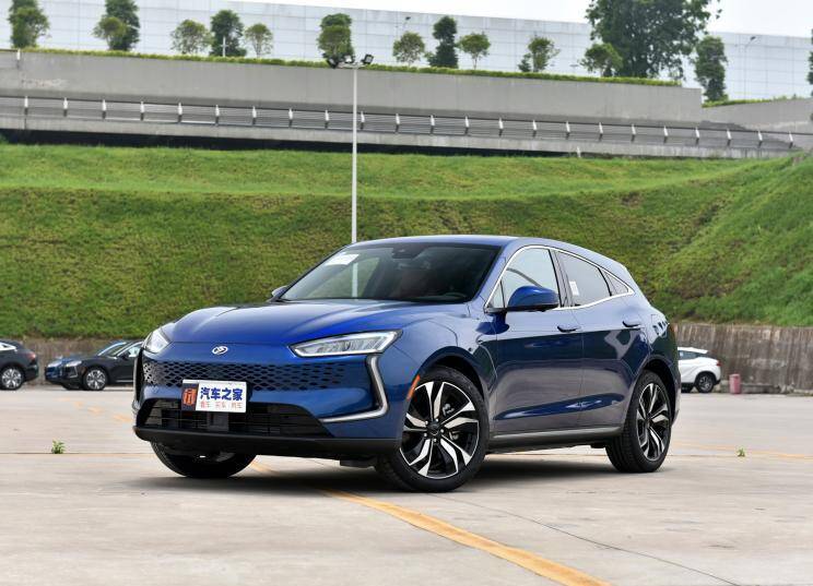金康赛力斯 赛力斯sf5 2021款 华为智选四驱版