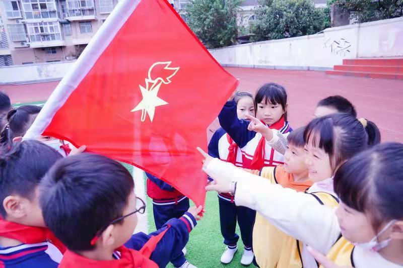 9月3日,培贤幼儿园5名教师来历阳一小参加幼小衔接交流会,陶福菊副