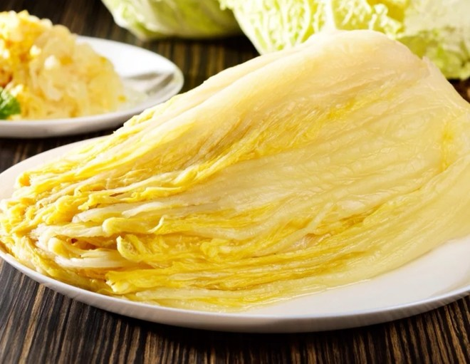 每个疲惫的东北人心中都藏了一锅酸菜炖血肠