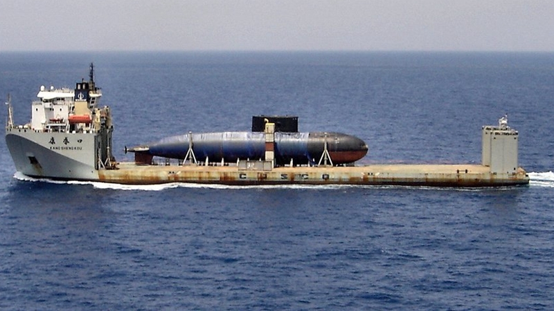 美核潜艇南海撞山_中越南海撞船视频_2016年南海撞船视频