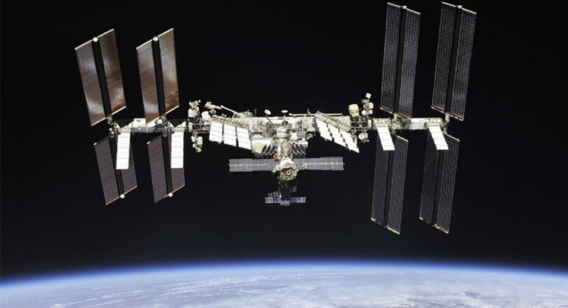 俄罗斯将在国际空间站进行世界上第一次空间无线激光输电实验一公里起