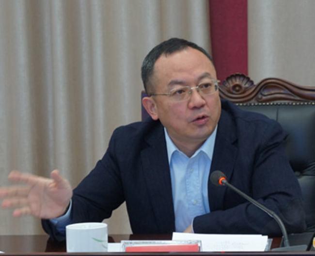 资讯>客户端快讯>正文> 在担任长沙县委书记的七年里,杨懿文政绩颇丰