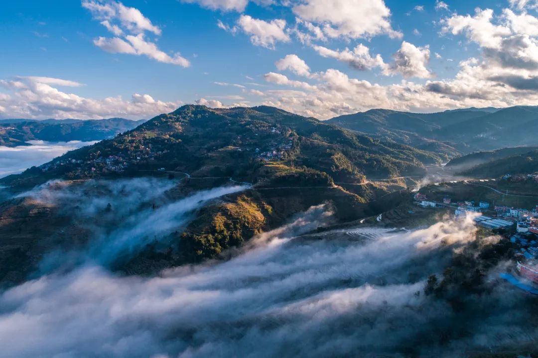 哀牢山究竟是怎样的一座山