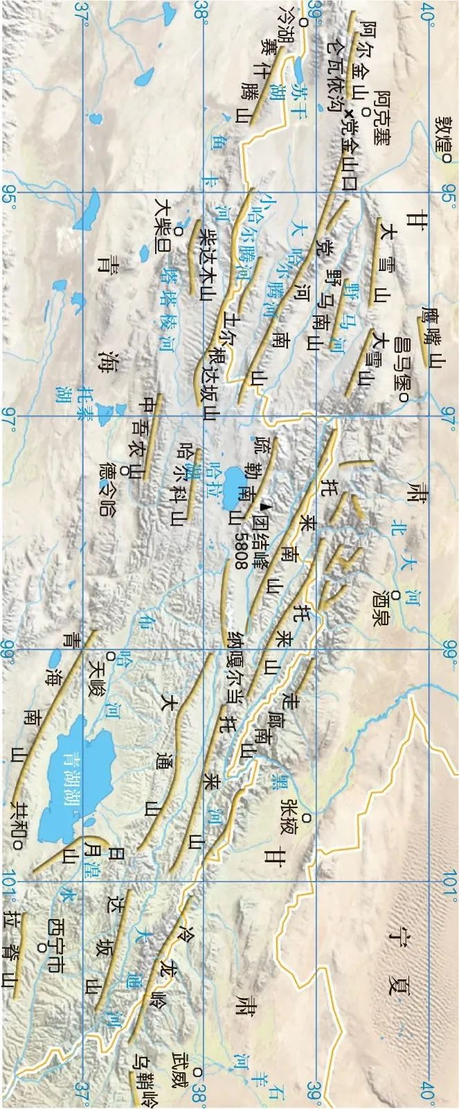 柴达木盆地河西走廊祁连山守卫着这片净土上的所有生灵仿若一条静卧的