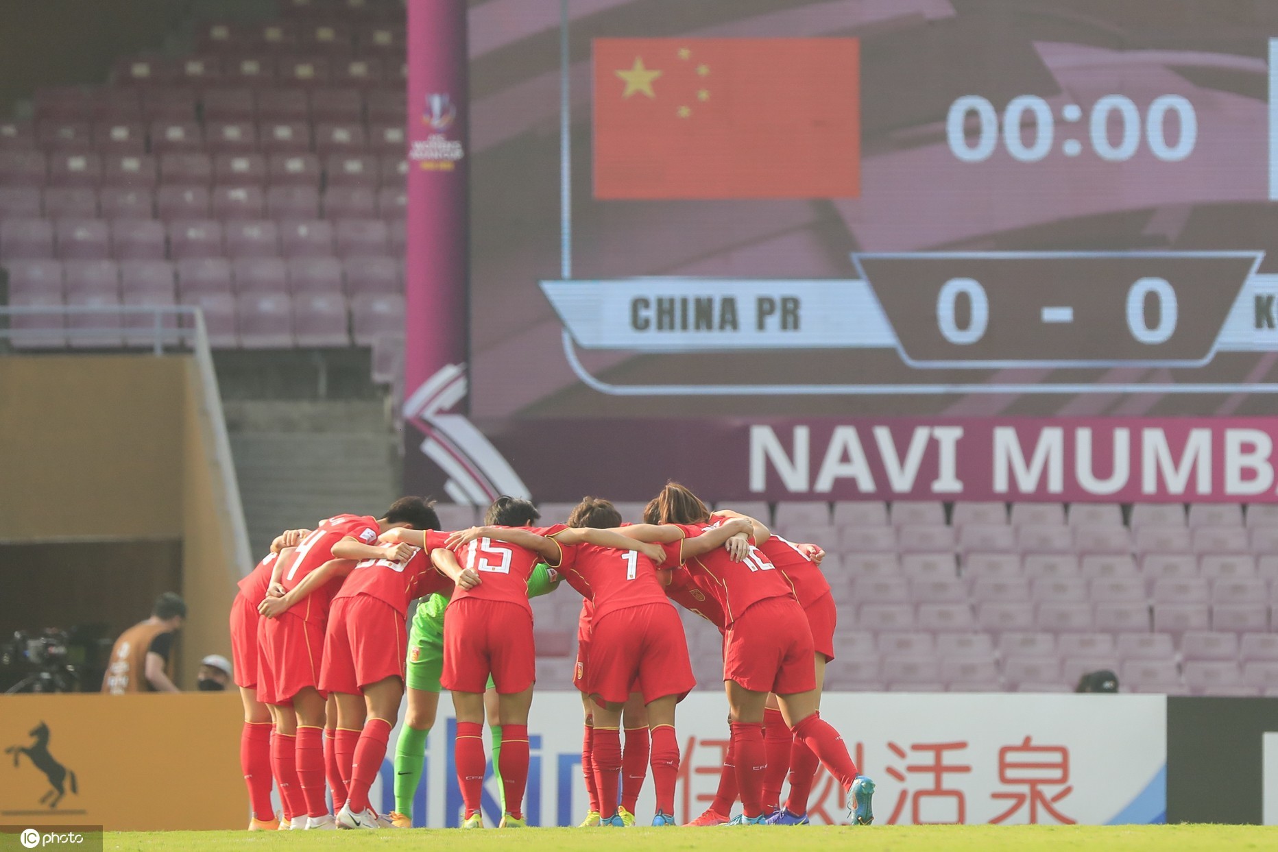 正在进行女足亚洲杯决赛韩国队率先破门10中国