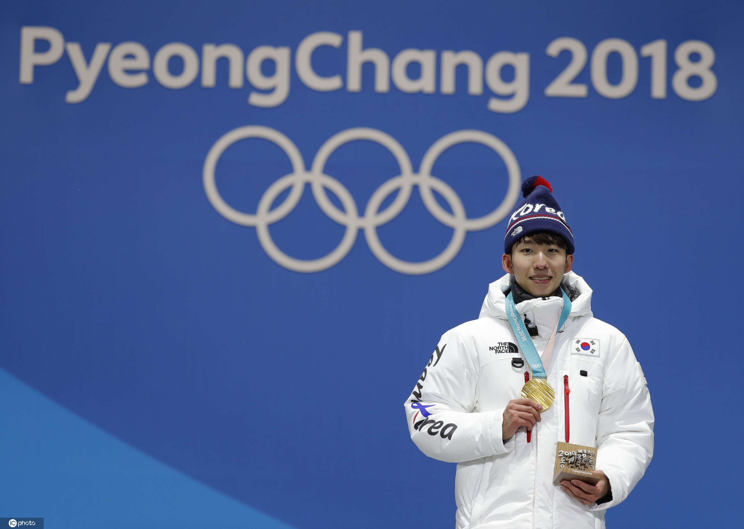 赢得过平昌冬奥会男子1500米的金牌及多枚世锦赛金牌