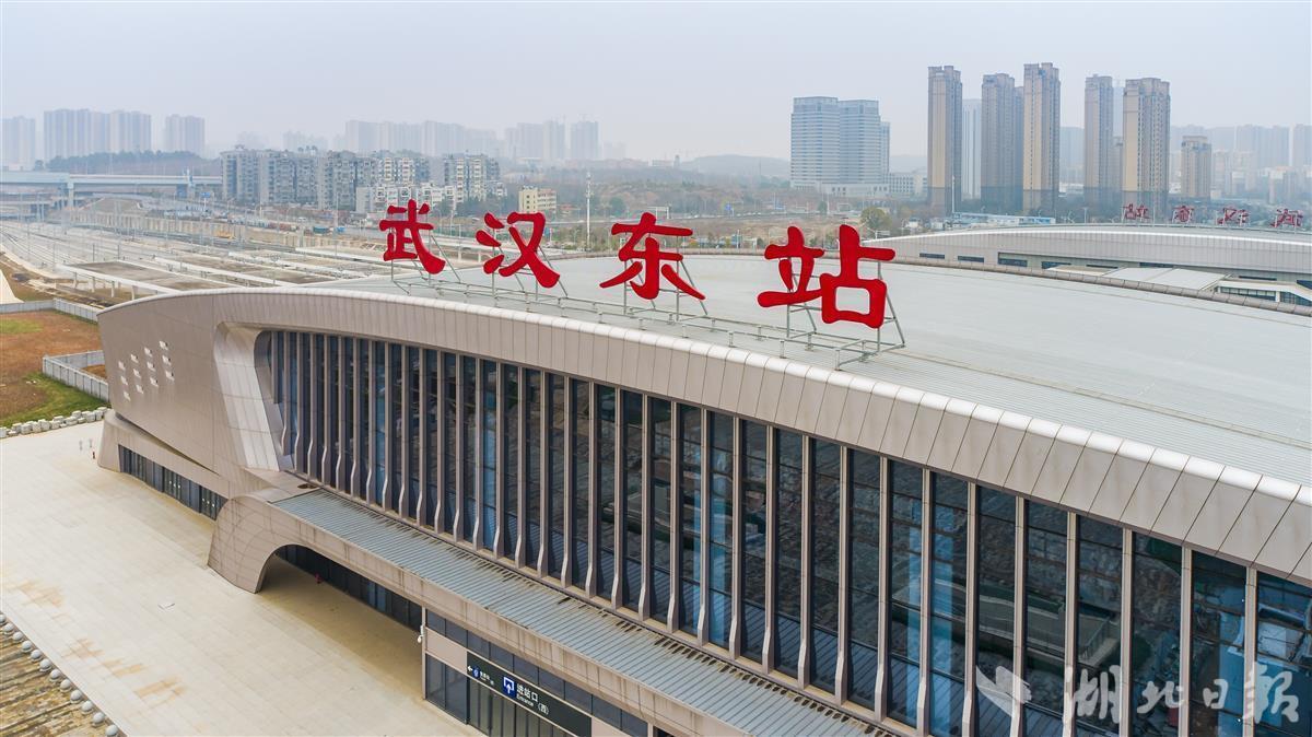 探访武汉东站大型综合交通枢纽站静待开启