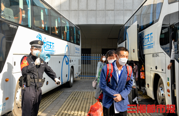 回家暂停娄底7天的316名g2190旅客今起返程