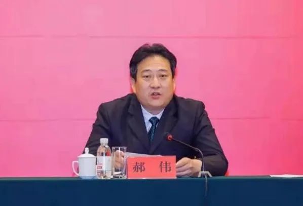 青岛市国资委主任,中共青岛市委统战部副部长,市工商联党组书记,青岛