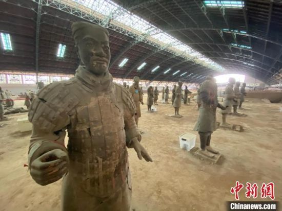 西安多个商场,景区"重启"营业 餐饮恢复堂食凤凰网陕西_凤凰网