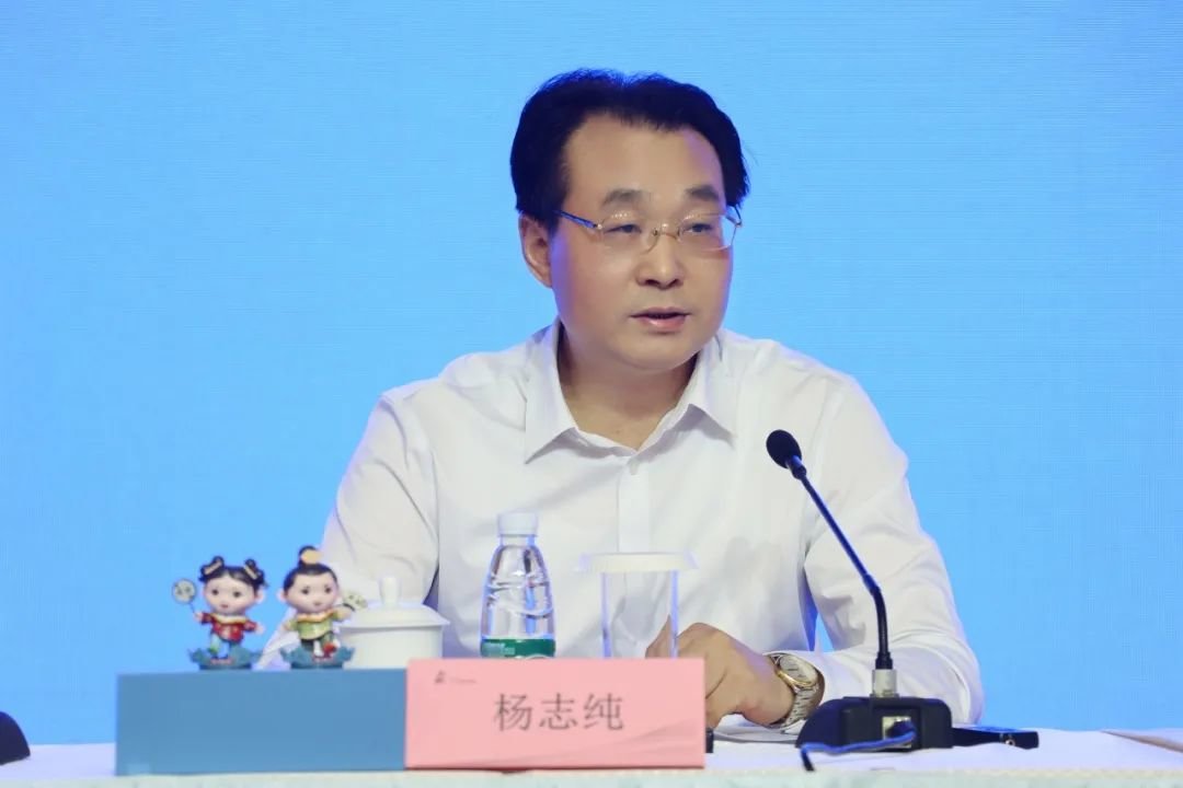 杨志纯向媒体公众通报了第四届运博会总体安排,重点