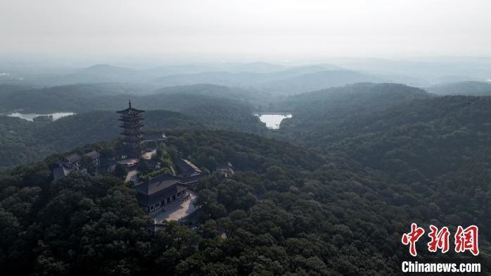 步道与观景平台