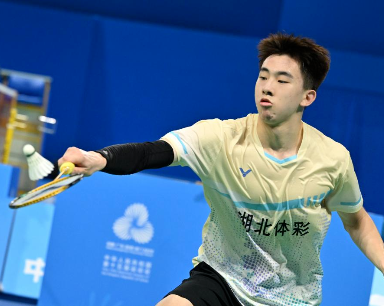 湖北队晋级十五运会羽毛球青年男团决赛
