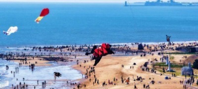 日照：山海+花海+人海！