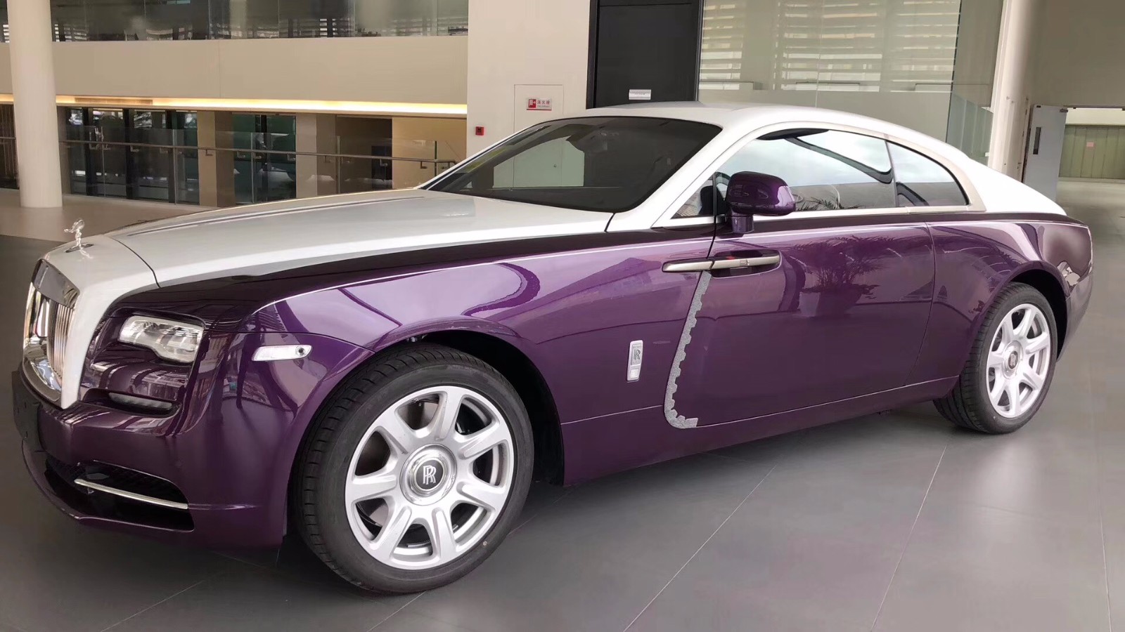 20款劳斯莱斯魅影 独特品牌气质v12现车