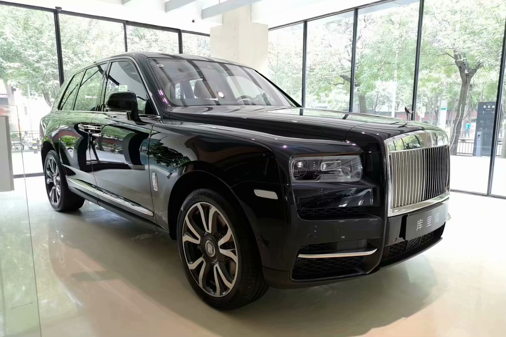 劳斯莱斯库里南现车价格国六全国上牌