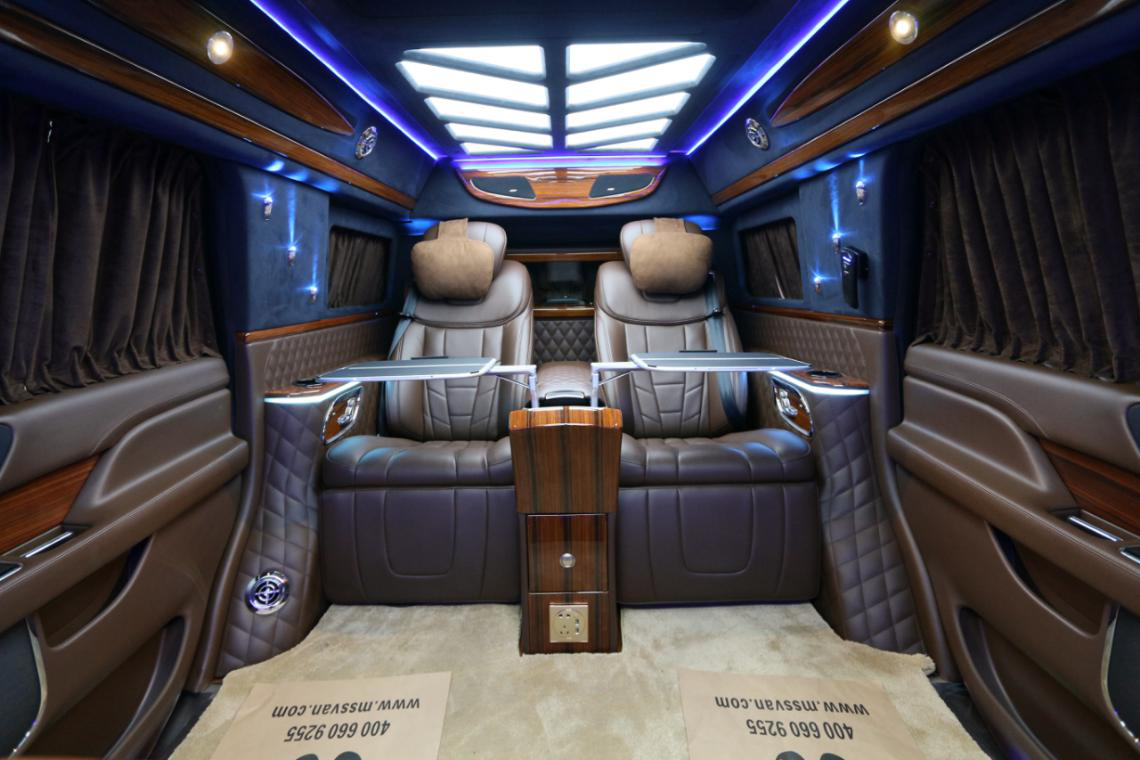 林肯领袖一号3.5t加长豪华内饰升级【汽车时代网】