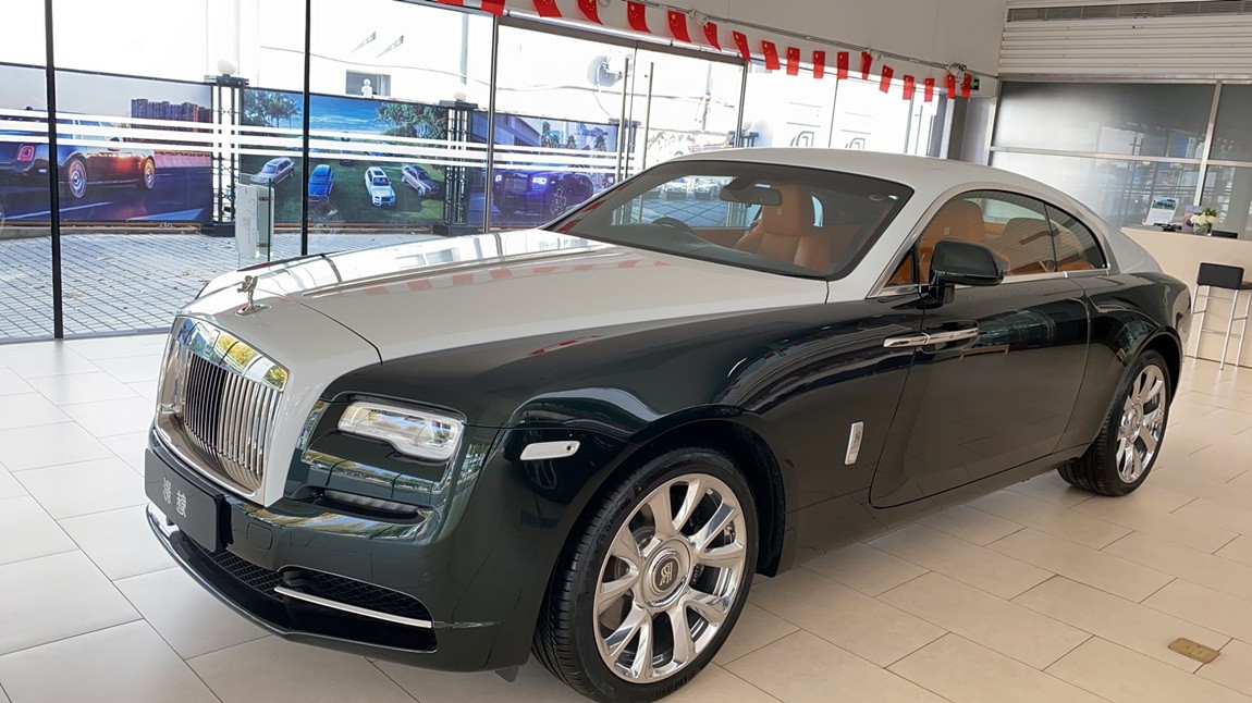 劳斯莱斯魅影曜影北限量版敞篷硬顶价格