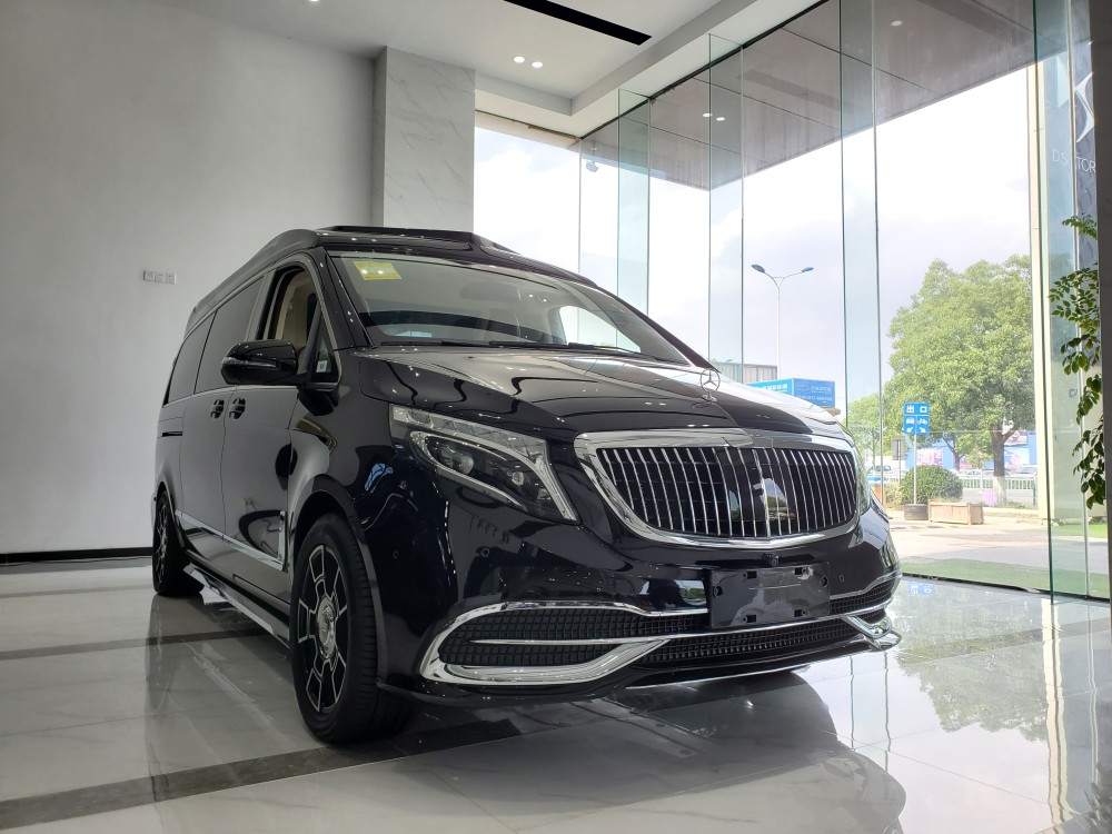 奔驰顶级迈巴赫vs980商务车 私人订制