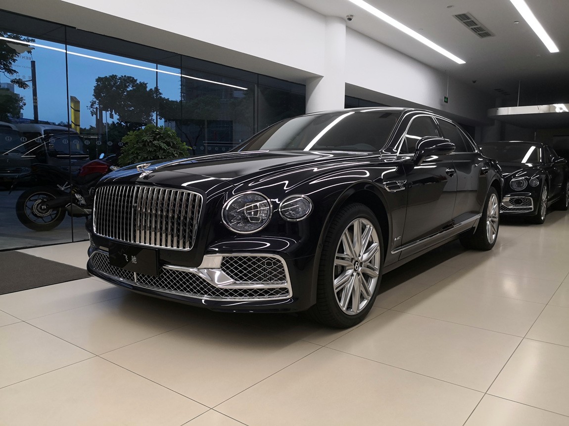 0首发奢华来袭6.0少量现车_凤凰网汽车_凤凰网