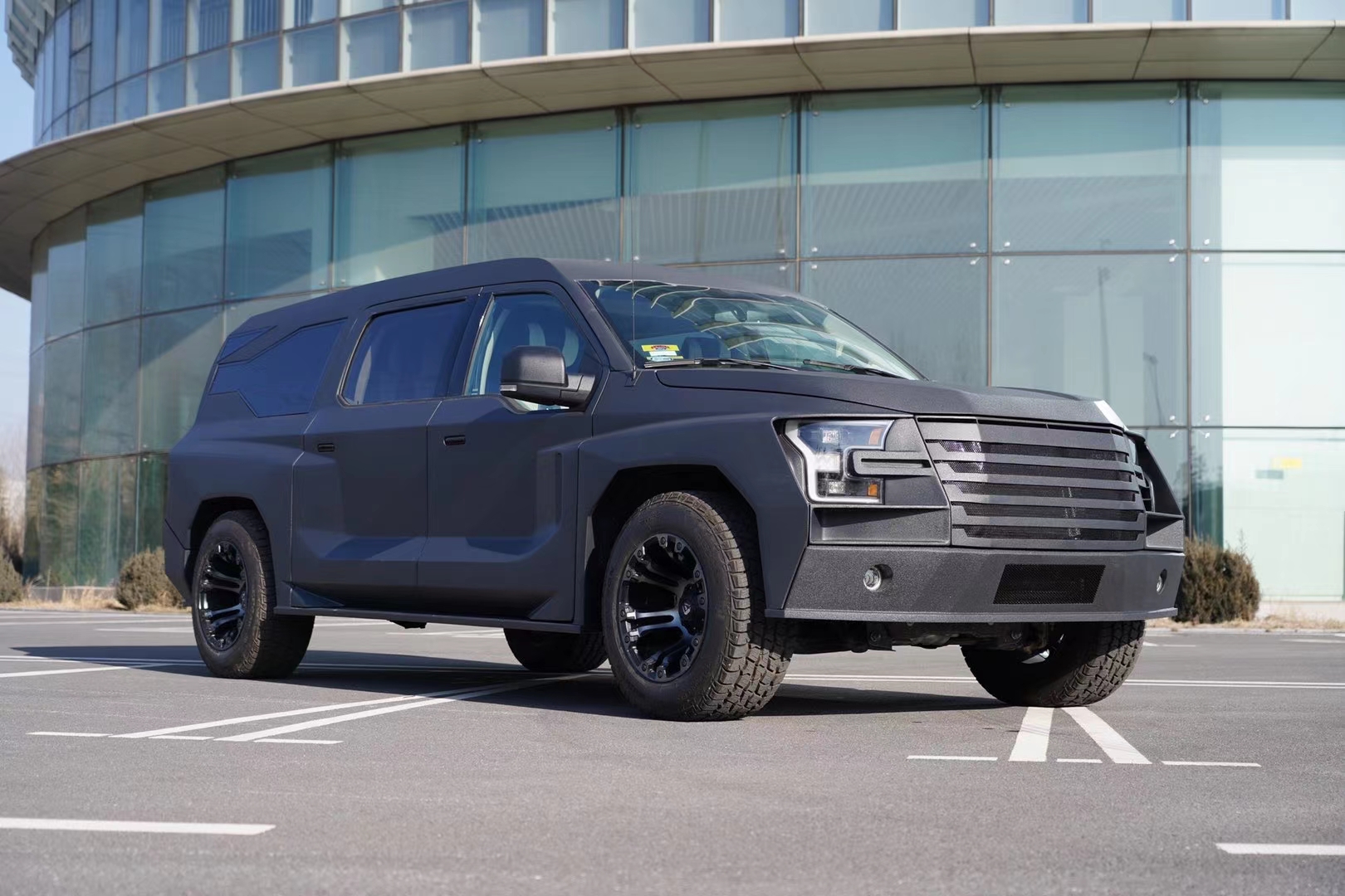 钢铁骑士3.5tt国六 首次公开越野车型