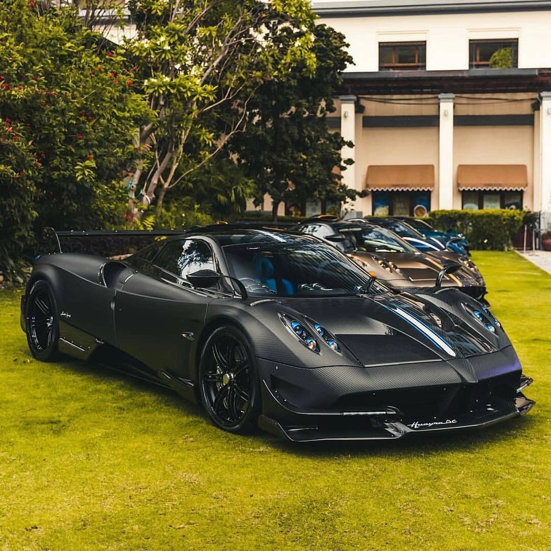 21款帕加尼新车更接近于兰博基尼车型