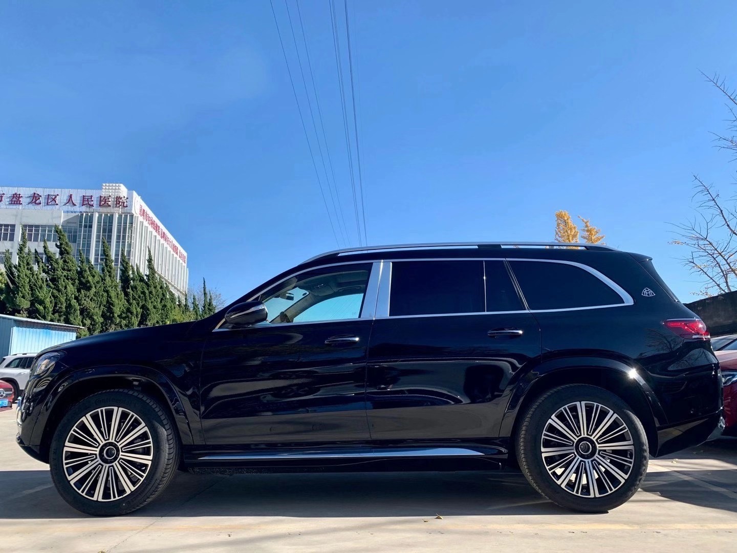 奔驰迈巴赫gls480多少钱最低报价最新行情