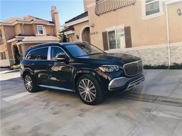 奔驰迈巴赫gls600 顶级4座越野最新报价