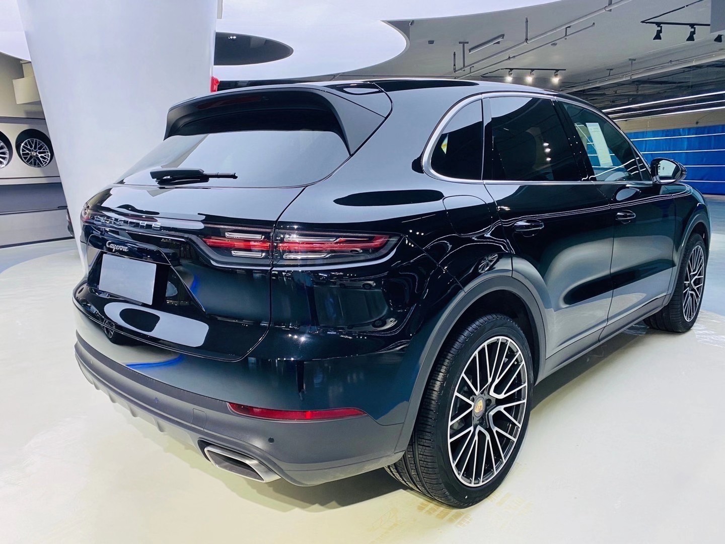 2021款保时捷卡宴国六平行进口现车销售