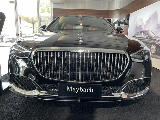 21款奔驰迈巴赫s480现车 更具贵族气质