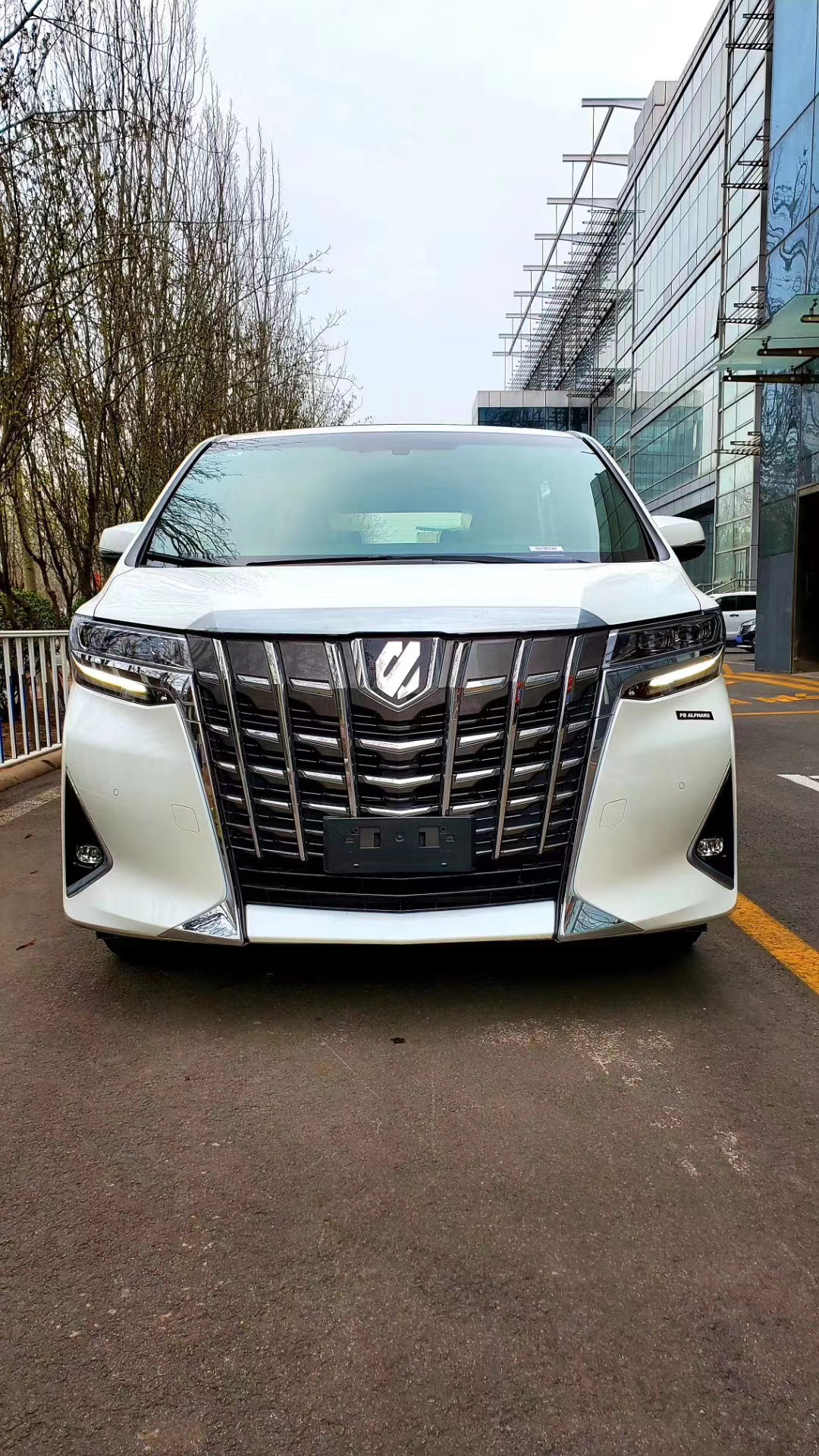 2020款丰田埃尔法25参数讲解优惠促销