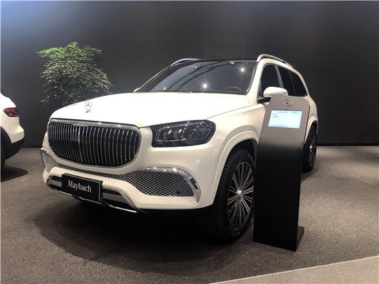 21款迈巴赫gls480 suv白色现车多少钱