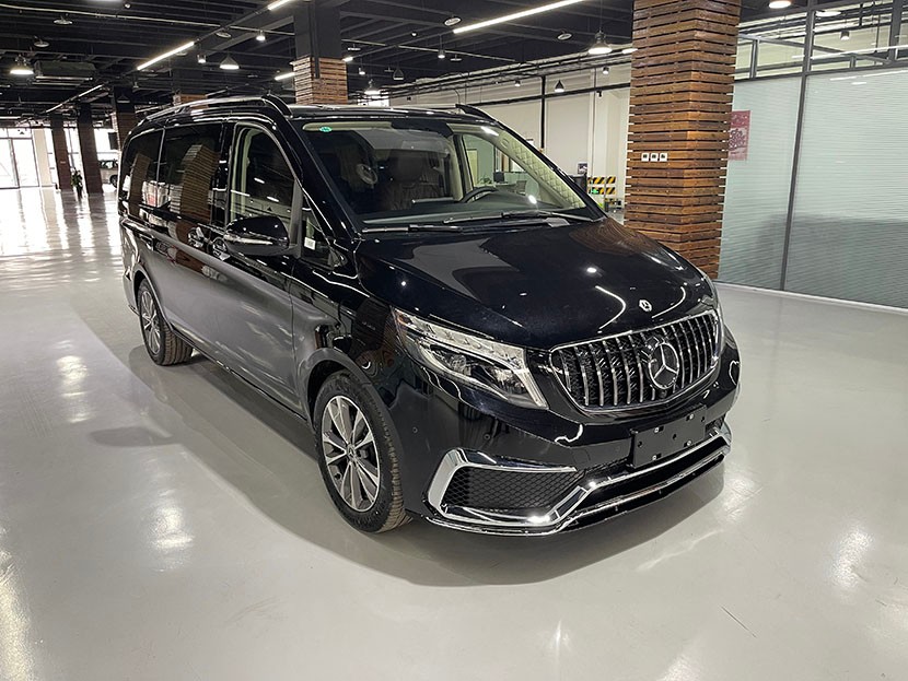 国六现车奔驰v260l六座报价及案例