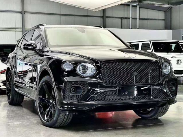 2021款宾利添越v8展位现车端午节特惠