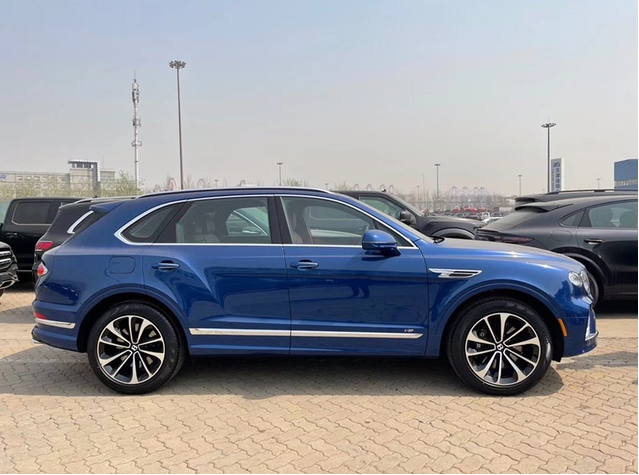 2021款宾利添越奢华座驾端午节特惠