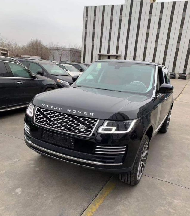 2021路虎揽胜创世加长极致奢华的suv