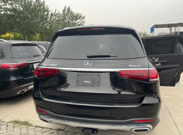 2021款平行进口奔驰gls3.0现车优惠中