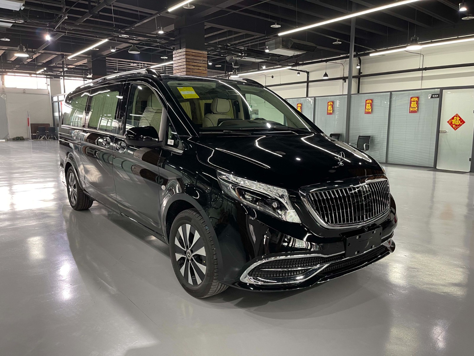 21款奔驰威霆全面配置真皮包覆质感十足