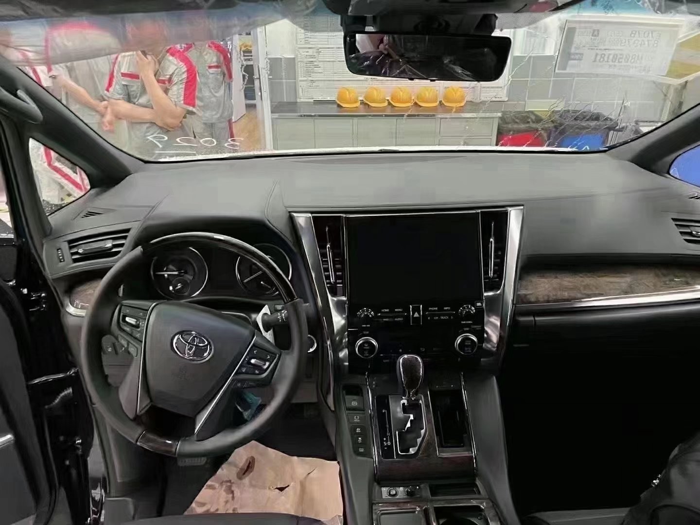 21新款皇冠威尔法指导价格港口现车直提