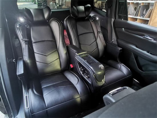豪华舒适凯迪拉克xt6改装航空座椅