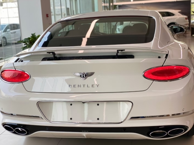 2021款宾利欧陆gt展位现车非凡性能现车