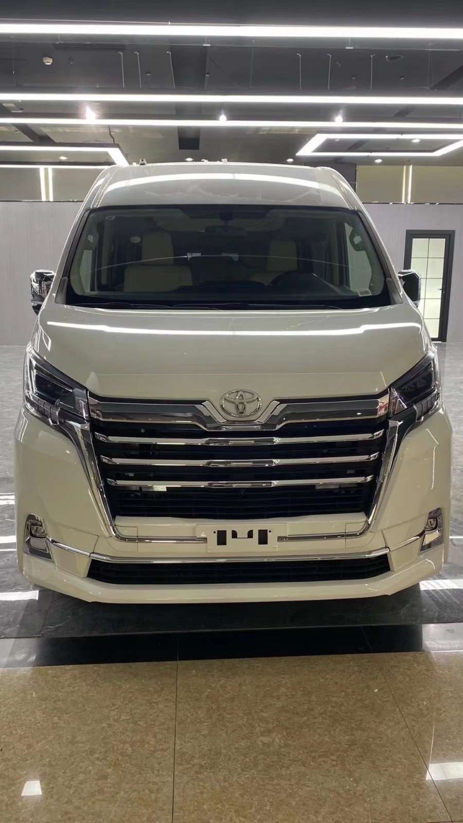 新海狮3.5改装9座商务港口最低售价78万