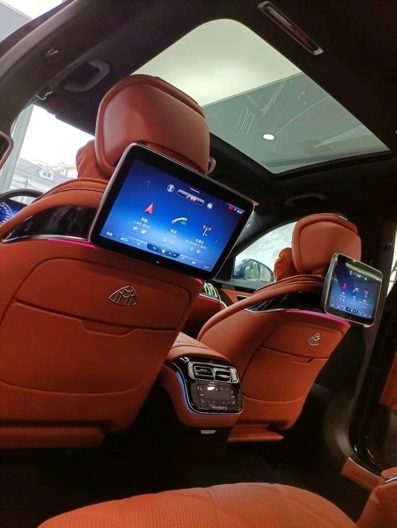 迈巴赫s480黑棕四座天津现车加价最低