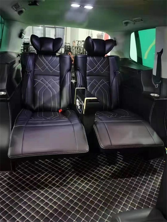 大众夏朗改装无损航空座椅及7改4座案例