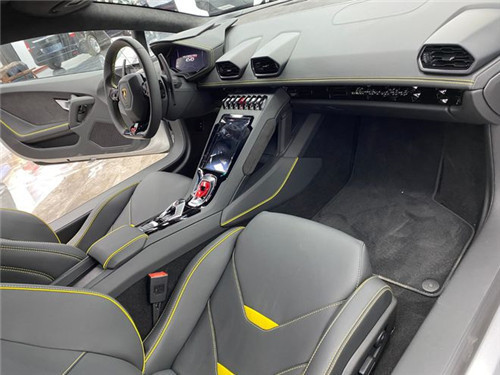 21款兰博基尼小牛 细节打动人心