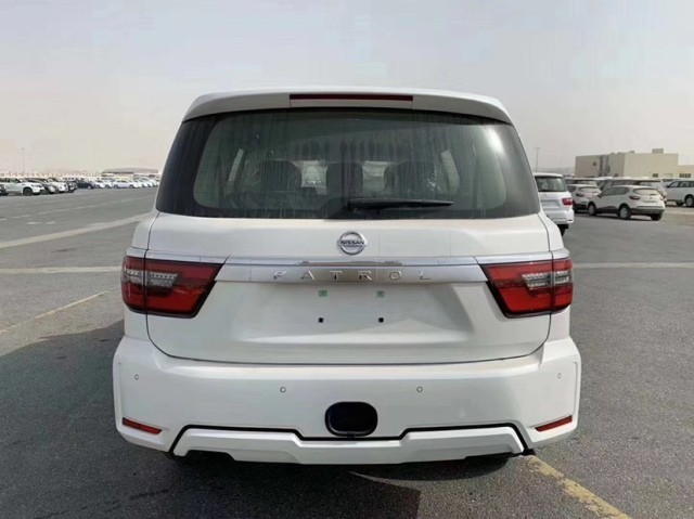 20款的日产途乐"越野之王"港口现车