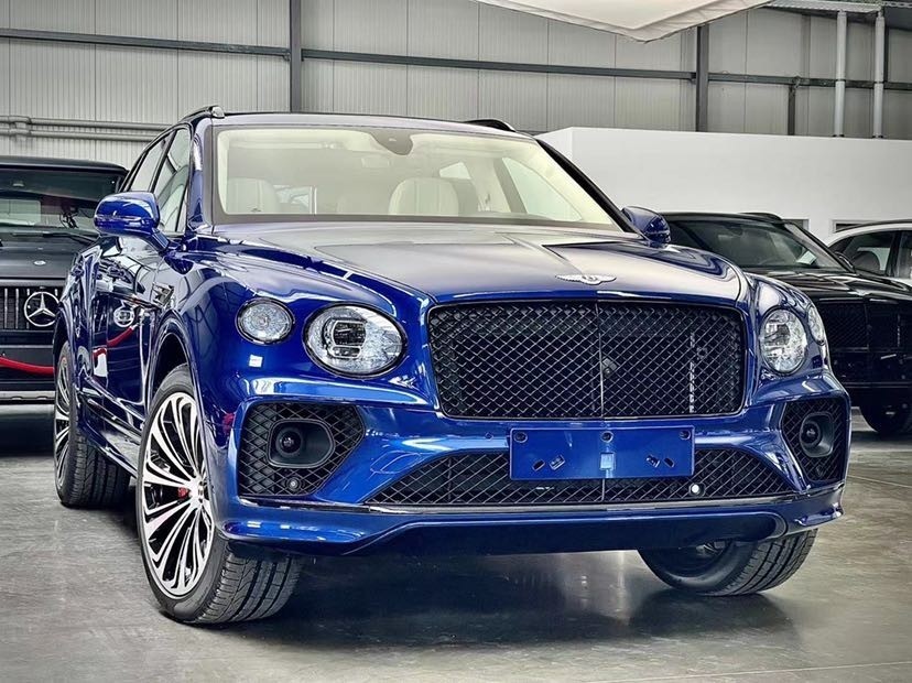 年终促销宾利添越天津港平行进口220w