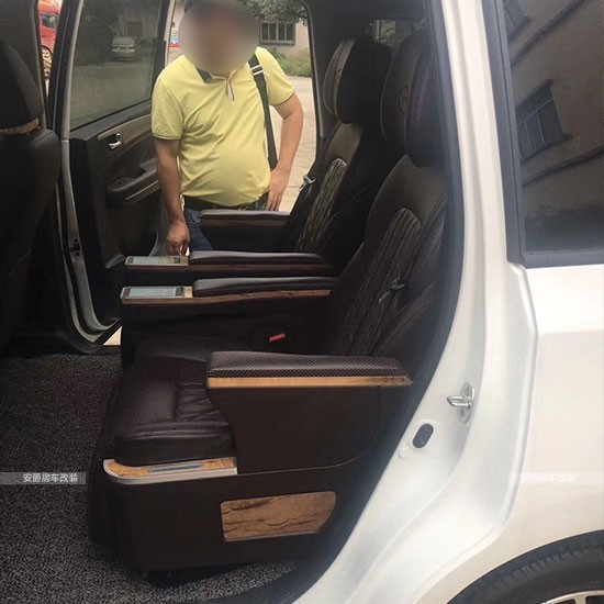 传祺gm6改装航空座椅 升级内饰案例